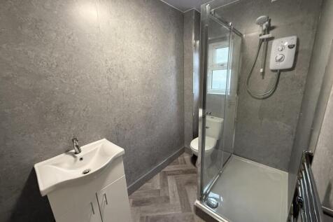 9dr.shower1..JPG