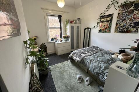 7hr.room2.JPG