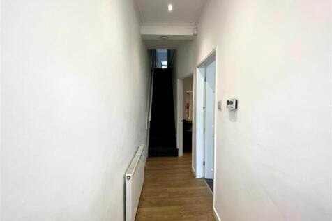 67da.hall.JPG