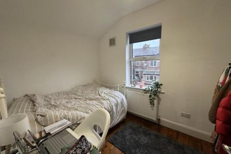 96dr.bed2.JPG
