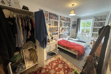 33dr.room3.JPG