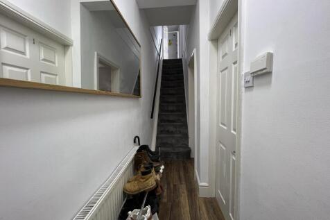 Hallway.jpg