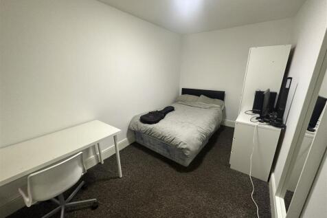 2kg.room2.JPG