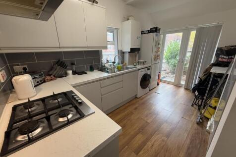 4hf.kitchen 2025.JPG