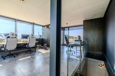 Property Image 35