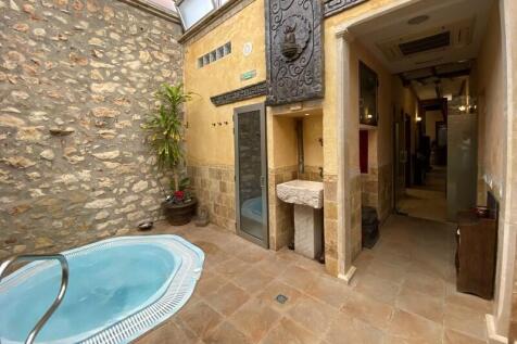 Property Image 29