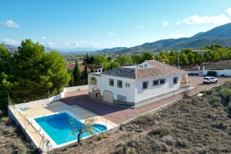 Property Image 8