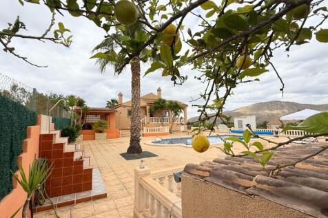 Property Image 8