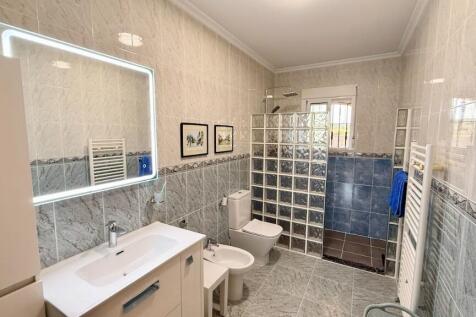 Property Image 57