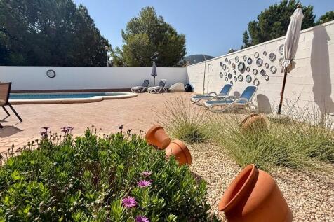 Property Image 6