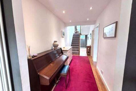 Front Entrance Hallway
