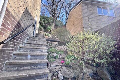Side Steps &amp; Garden