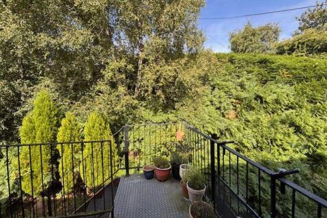 Rear Balcony