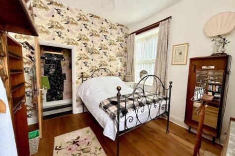 Bedroom 3 (ground floor)