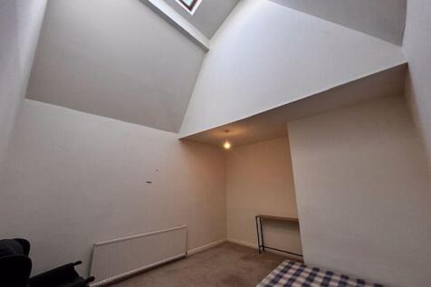 Lounge/Bedroom 3