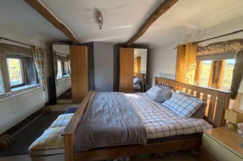 Cottage Bedroom 1