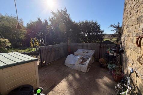 Cottage Courtyard