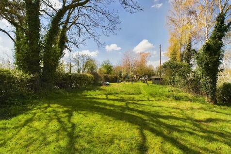 CAM01943G0-PR0025-STILL019.jpg