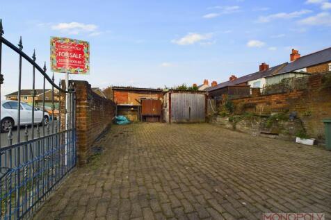 CAM03815G0-PR0130-STILL011.jpg