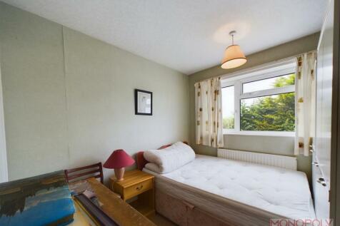 CAM03815G0-PR0063-STILL012.jpg