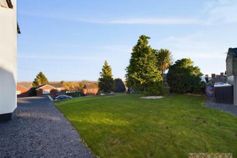 CAM03815G0-PR0134-STILL007.jpg