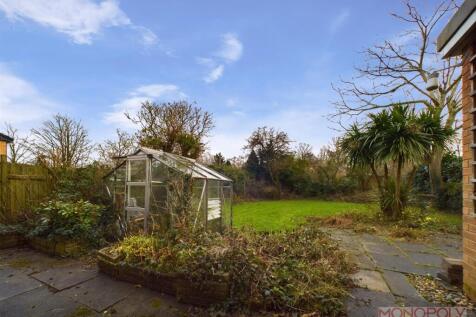 CAM03815G0-PR0151-STILL003.jpg