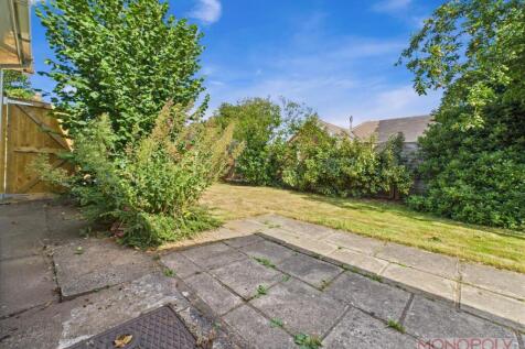 CAM01943G0-PR0481-STILL013.jpg