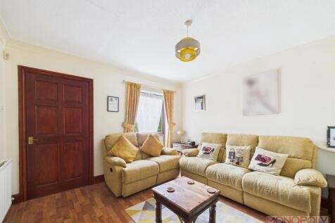DINING ROOM/ SNUG