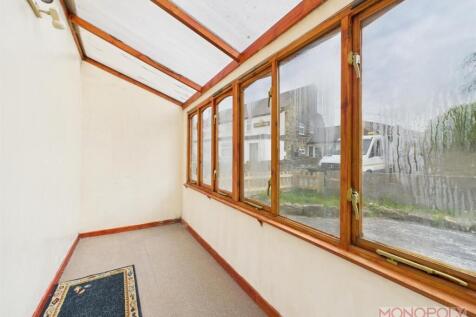 GARDEN ROOM x 2