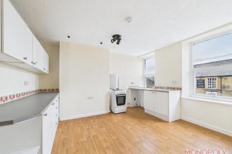 KITCHEN/ DINING ROOM
