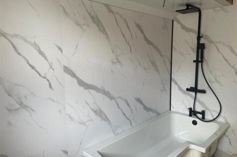 bath 2.jpg