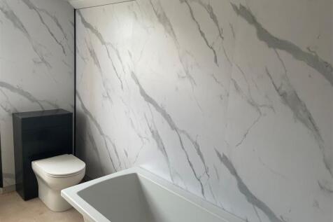 Bath 3.jpg