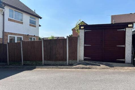 Garage and parking.jpg