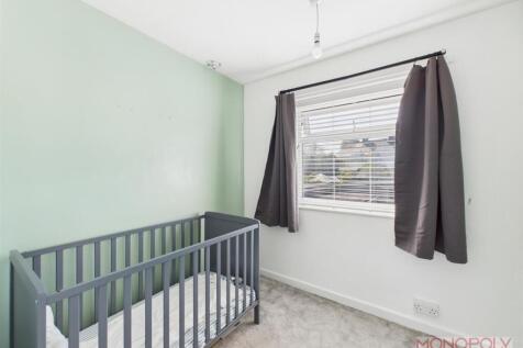 CAM04439G0-PR0034-STILL017.jpg