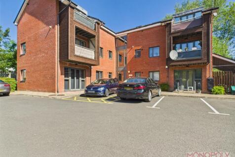CAM01943G0-PR0447-STILL008.jpg