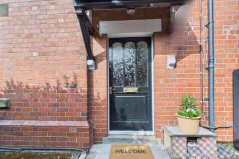 CAM01943G0-PR0456-STILL036.jpg