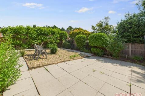 CAM04439G0-PR0068-STILL020.jpg