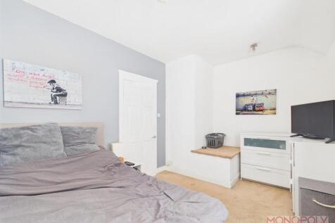 CAM03815G0-PR0278-STILL009.jpg