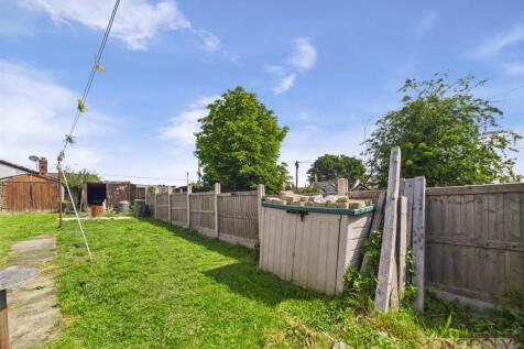 CAM03815G0-PR0279-STILL007.jpg