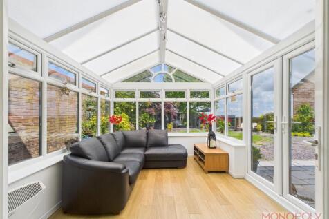 SUN ROOM