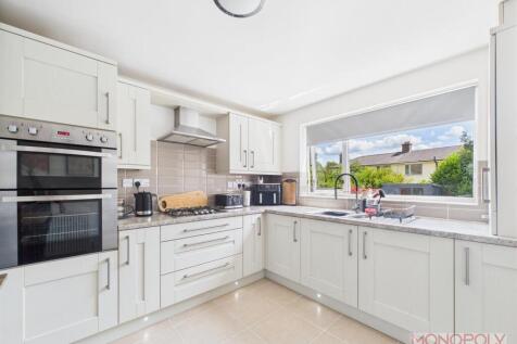 KITCHEN/ DINER