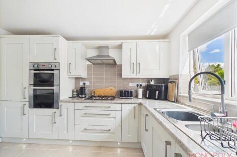 KITCHEN/ DINER