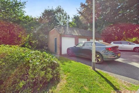 CAM04439G0-PR0096-STILL020.jpg