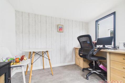 OUTDOOR OFFICE/SUMMERHOUSE