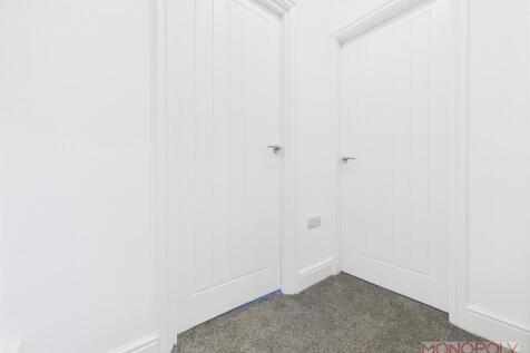 CAM04439G0-PR0114-STILL012.jpg