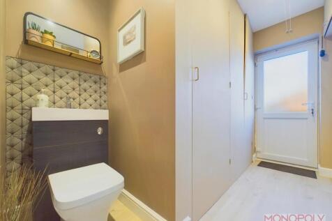 CAM03815G0-PR0134-STILL025.jpg