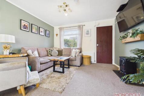 CAM04439G0-PR0124-STILL005.jpg