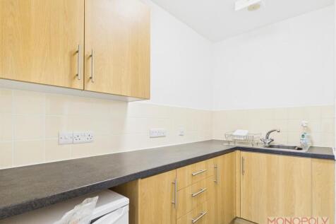CAM03815G0-PR0329-STILL005.jpg