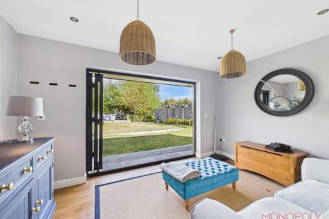 GARDEN ROOM/ ANNEX