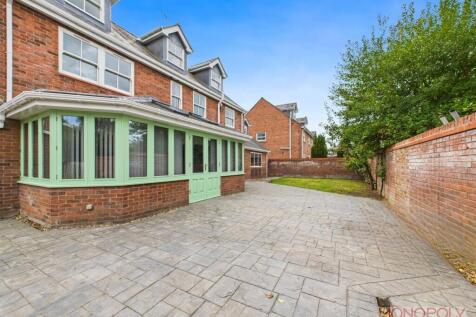 Rear Garden Area